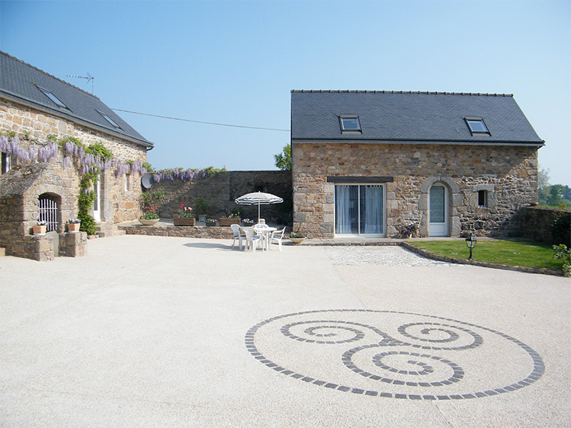 Louer le gîte Hermine à Keroual, 22300 Ploumillau